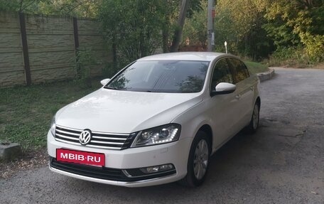 Volkswagen Passat B7, 2014 год, 1 430 000 рублей, 10 фотография