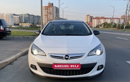 Opel Astra J, 2014 год, 1 320 000 рублей, 2 фотография