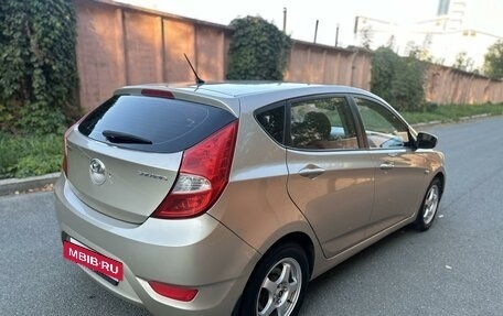 Hyundai Solaris II рестайлинг, 2011 год, 569 000 рублей, 7 фотография