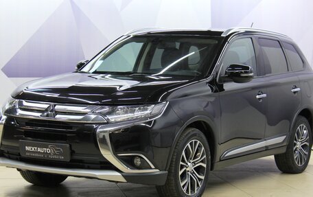 Mitsubishi Outlander III рестайлинг 3, 2016 год, 2 147 000 рублей, 4 фотография