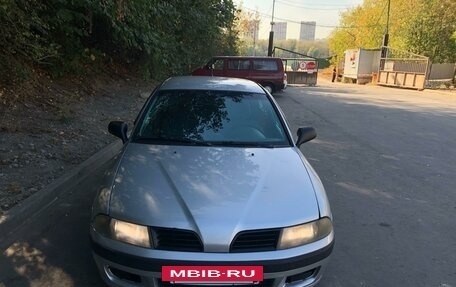 Mitsubishi Carisma I, 2003 год, 430 000 рублей, 3 фотография