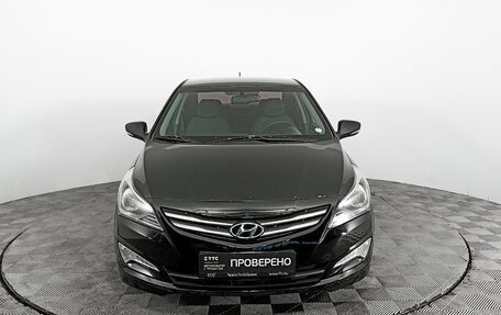 Hyundai Solaris II рестайлинг, 2015 год, 1 231 000 рублей, 2 фотография