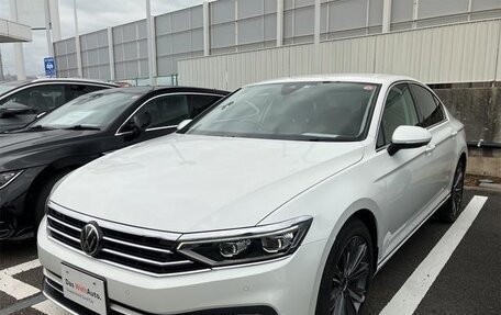 Volkswagen Passat B8 рестайлинг, 2021 год, 1 700 111 рублей, 2 фотография