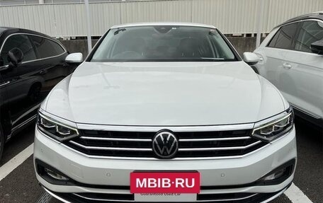 Volkswagen Passat B8 рестайлинг, 2021 год, 1 700 111 рублей, 4 фотография