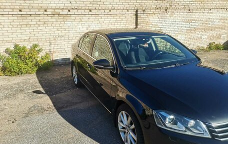 Volkswagen Passat B7, 2011 год, 950 000 рублей, 4 фотография