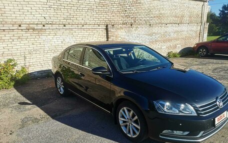 Volkswagen Passat B7, 2011 год, 950 000 рублей, 5 фотография