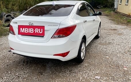 Hyundai Solaris II рестайлинг, 2015 год, 840 000 рублей, 4 фотография