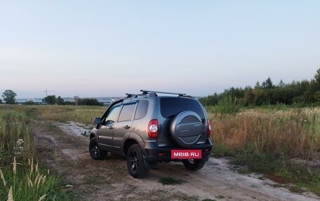 Chevrolet Niva I рестайлинг, 2017 год, 880 000 рублей, 11 фотография