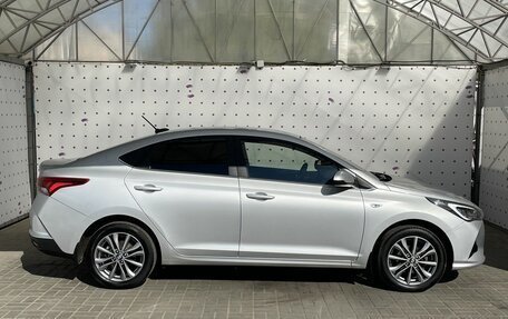 Hyundai Solaris II рестайлинг, 2021 год, 2 245 000 рублей, 9 фотография