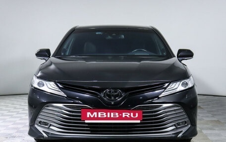 Toyota Camry, 2018 год, 2 750 000 рублей, 2 фотография