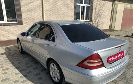 Mercedes-Benz C-Класс, 2006 год, 960 000 рублей, 7 фотография