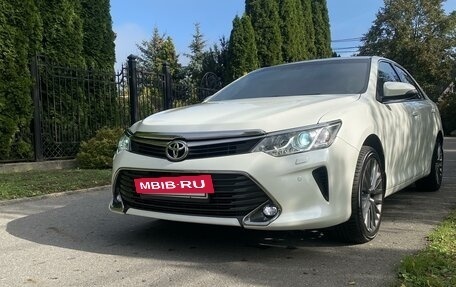 Toyota Camry, 2014 год, 2 290 000 рублей, 5 фотография