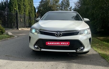 Toyota Camry, 2014 год, 2 290 000 рублей, 3 фотография