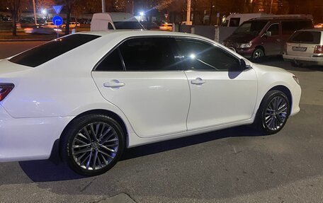 Toyota Camry, 2014 год, 2 290 000 рублей, 11 фотография