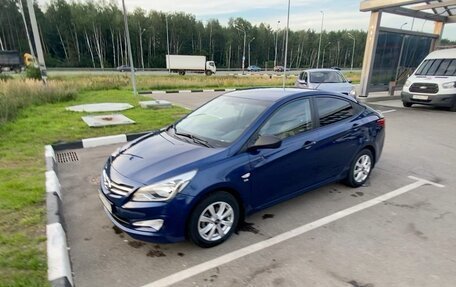 Hyundai Solaris II рестайлинг, 2015 год, 1 250 000 рублей, 1 фотография