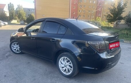 Chevrolet Cruze II, 2013 год, 550 000 рублей, 4 фотография