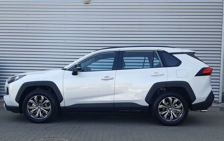 Toyota RAV4, 2024 год, 4 850 000 рублей, 4 фотография