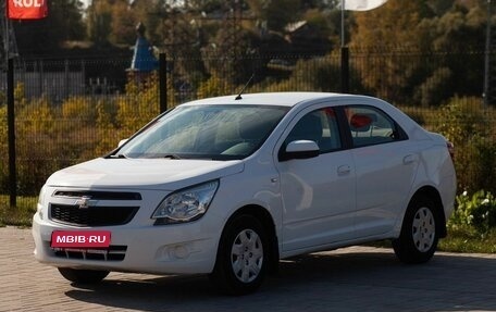 Chevrolet Cobalt II, 2013 год, 845 000 рублей, 1 фотография