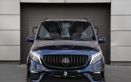 Mercedes-Benz V-Класс, 2019 год, 14 000 000 рублей, 1 фотография