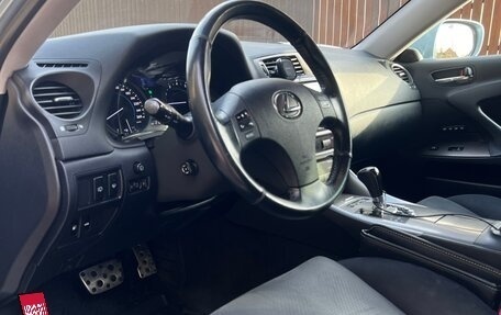 Lexus IS II рестайлинг 2, 2006 год, 1 600 000 рублей, 8 фотография