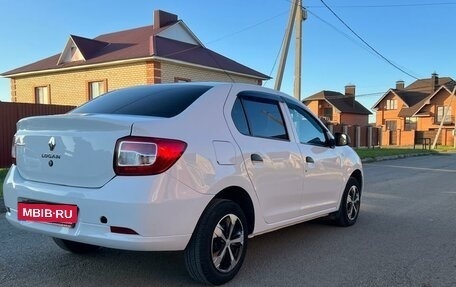 Renault Logan II, 2017 год, 655 000 рублей, 3 фотография