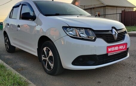 Renault Logan II, 2017 год, 655 000 рублей, 8 фотография