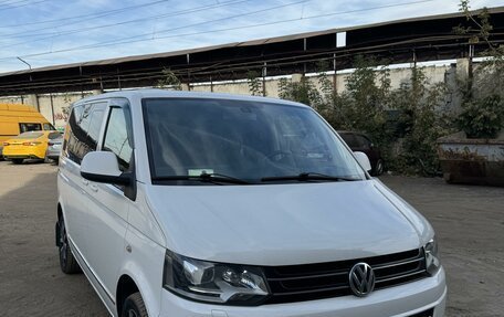 Volkswagen Multivan T5, 2013 год, 3 100 000 рублей, 5 фотография