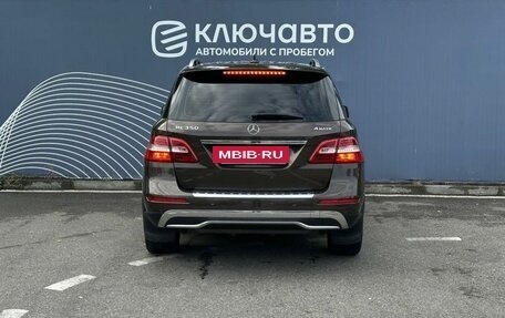 Mercedes-Benz M-Класс, 2012 год, 2 400 000 рублей, 4 фотография