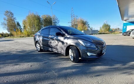 Hyundai Solaris II рестайлинг, 2015 год, 820 000 рублей, 2 фотография