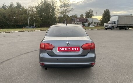 Volkswagen Jetta VI, 2012 год, 950 000 рублей, 8 фотография