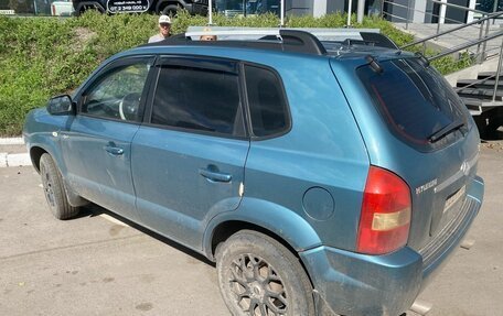 Hyundai Tucson III, 2005 год, 899 000 рублей, 4 фотография