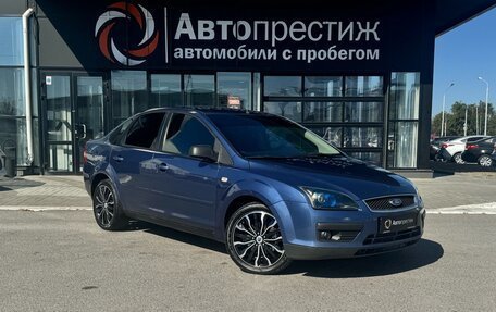 Ford Focus II рестайлинг, 2005 год, 529 000 рублей, 1 фотография