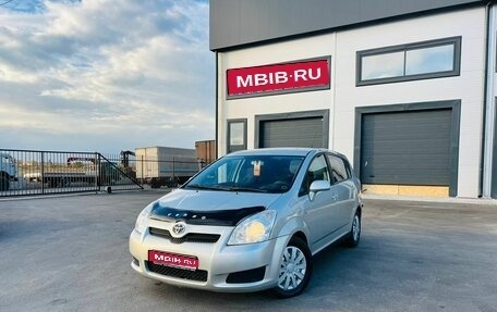 Toyota Corolla Verso I, 2007 год, 899 999 рублей, 1 фотография