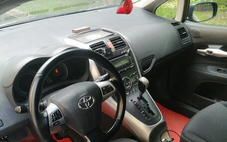 Toyota Auris II, 2012 год, 1 300 000 рублей, 6 фотография