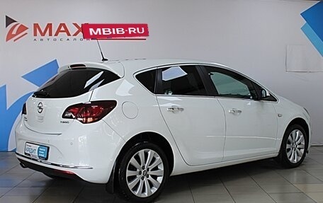 Opel Astra J, 2013 год, 1 199 000 рублей, 2 фотография