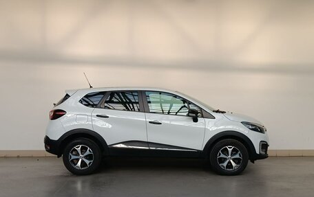 Renault Kaptur I рестайлинг, 2018 год, 1 550 000 рублей, 4 фотография