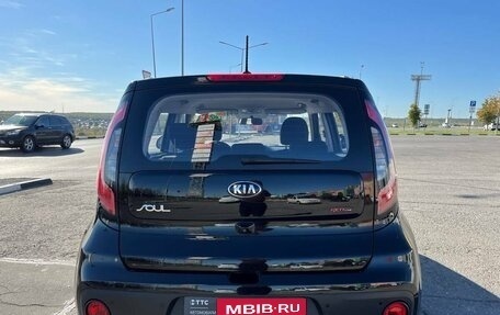 KIA Soul II рестайлинг, 2017 год, 1 919 000 рублей, 6 фотография