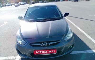 Hyundai Solaris II рестайлинг, 2011 год, 860 000 рублей, 1 фотография