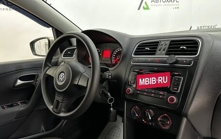 Volkswagen Polo VI (EU Market), 2011 год, 850 000 рублей, 8 фотография