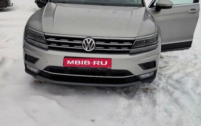 Volkswagen Tiguan II, 2018 год, 2 900 000 рублей, 1 фотография