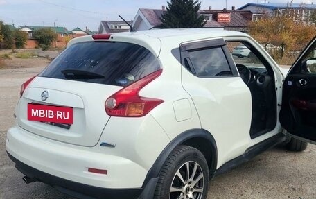 Nissan Juke II, 2011 год, 1 350 000 рублей, 8 фотография