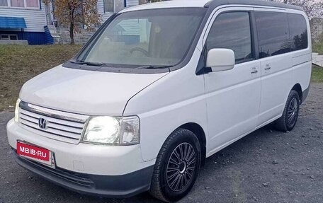 Honda Stepwgn II рестайлинг, 2002 год, 720 000 рублей, 3 фотография