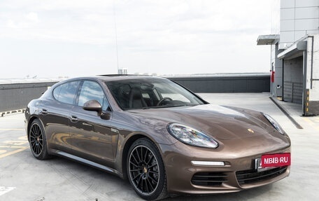 Porsche Panamera II рестайлинг, 2013 год, 4 230 000 рублей, 3 фотография