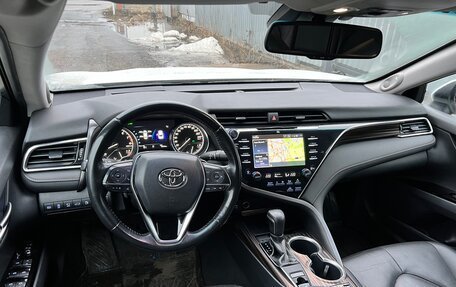 Toyota Camry, 2019 год, 2 835 000 рублей, 6 фотография