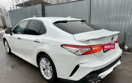 Toyota Camry, 2019 год, 2 835 000 рублей, 4 фотография