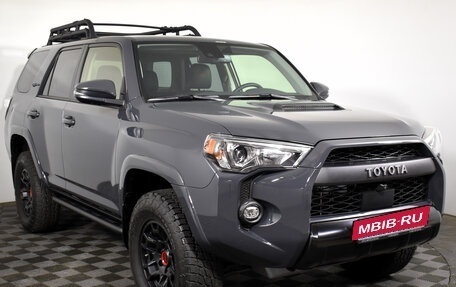 Toyota 4Runner V, 2023 год, 11 750 000 рублей, 3 фотография