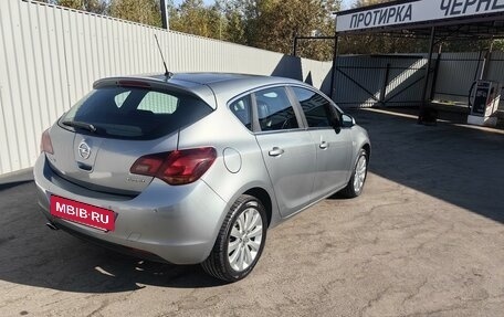 Opel Astra J, 2011 год, 1 850 000 рублей, 7 фотография