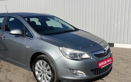 Opel Astra J, 2011 год, 1 850 000 рублей, 8 фотография