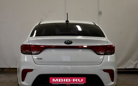 KIA Rio IV, 2018 год, 1 490 000 рублей, 4 фотография