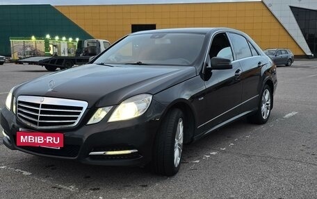 Mercedes-Benz E-Класс, 2011 год, 1 399 000 рублей, 14 фотография